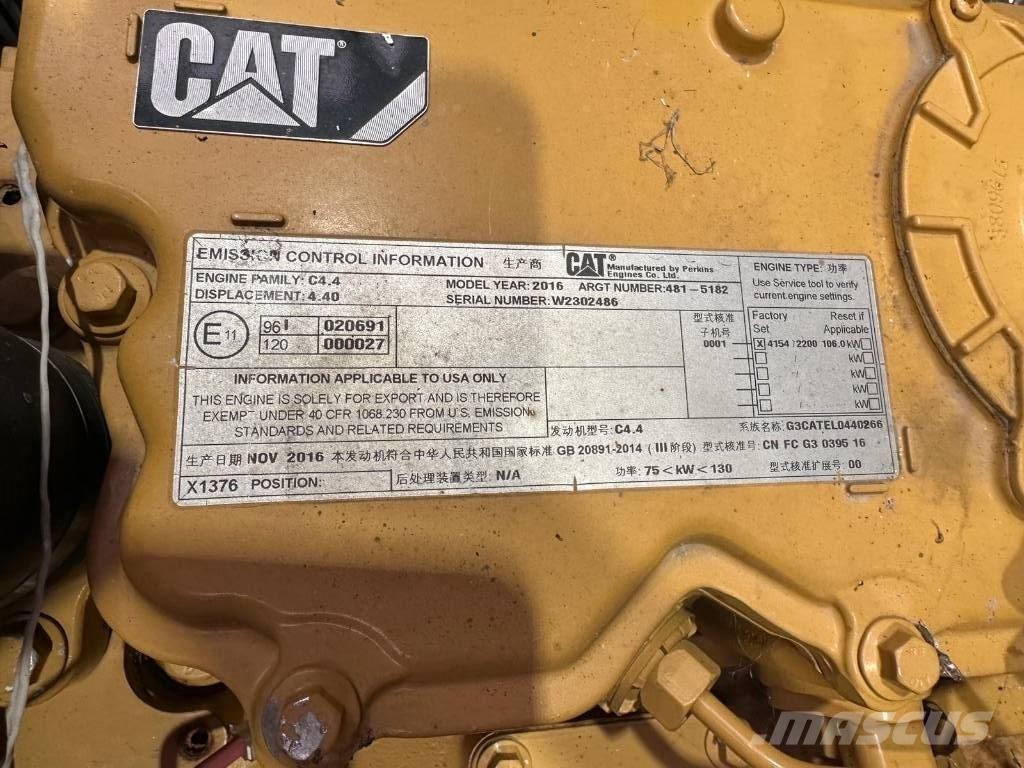 CAT C4.4 Двигуни