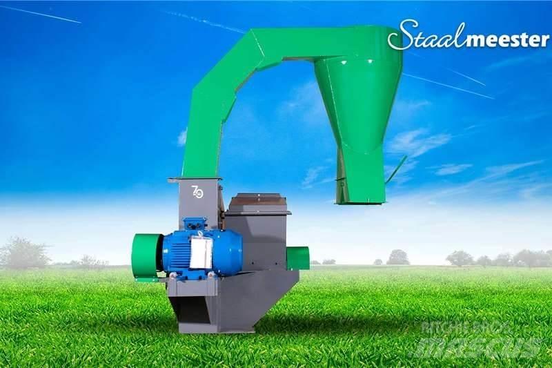 Staalmeester SM 24 Вантажівки / спеціальні