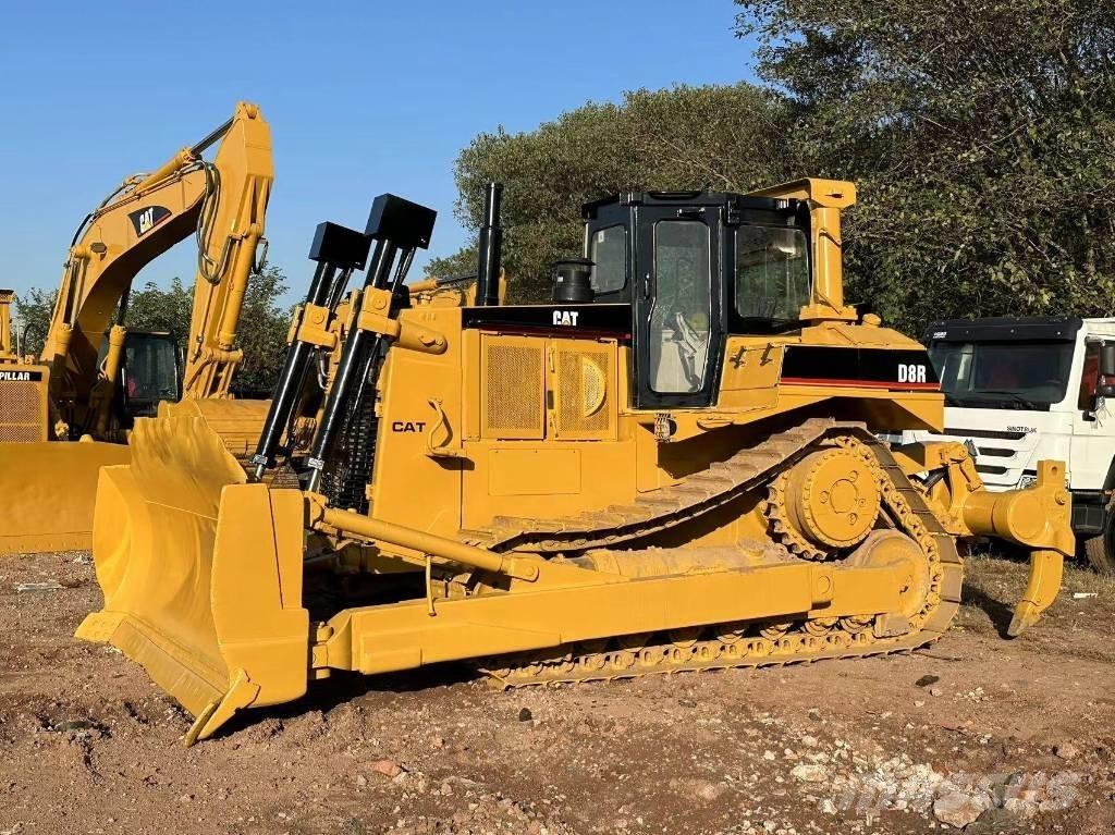 CAT D8R Гусеничні бульдозери