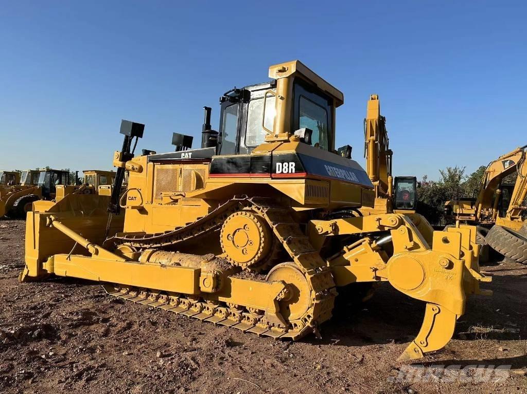 CAT D8R Гусеничні бульдозери