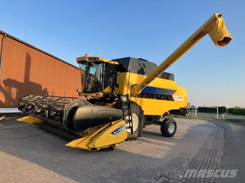 New Holland CS 6080 Зернозбиральні комбайни