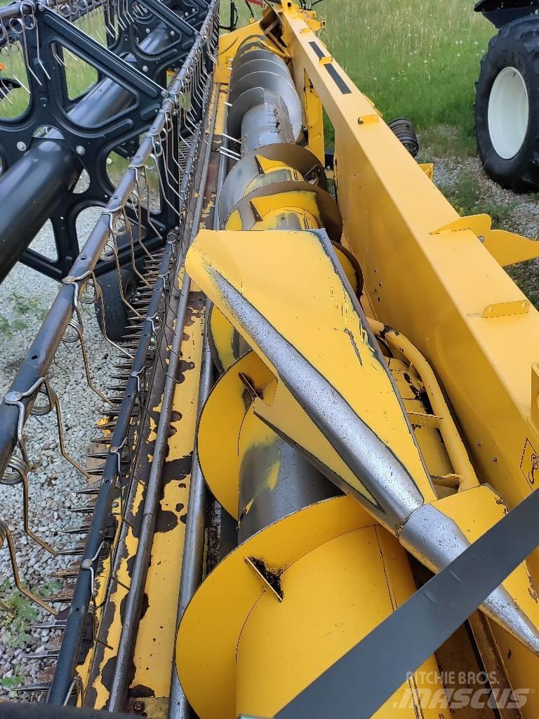 New Holland CX 8070 Зернозбиральні комбайни