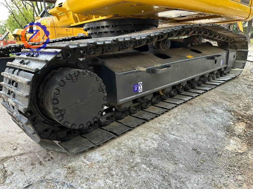 Komatsu PC 220-7 Гусеничні екскаватори