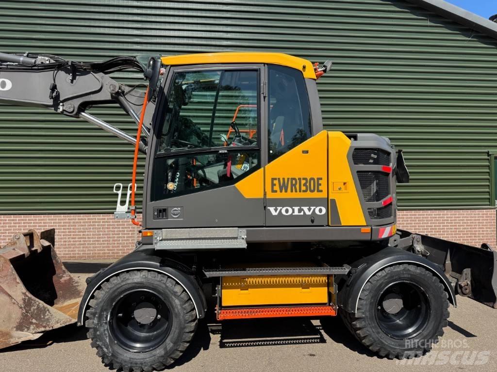 Volvo EWR 130 E Фронтальні навантажувачі