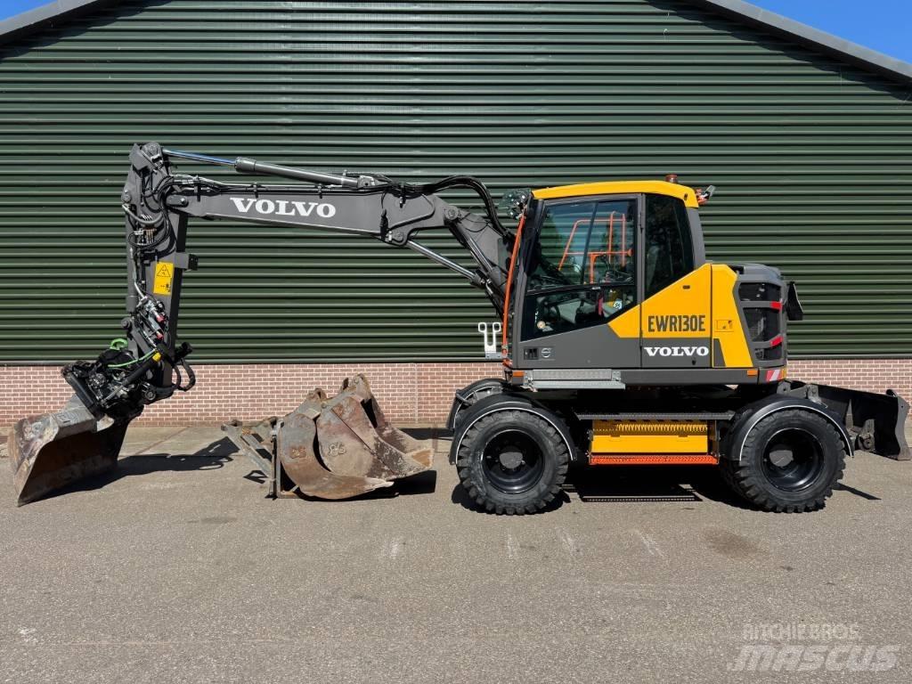Volvo EWR 130 E Фронтальні навантажувачі
