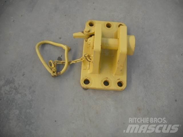 Komatsu D65EX PX Гусеничні бульдозери