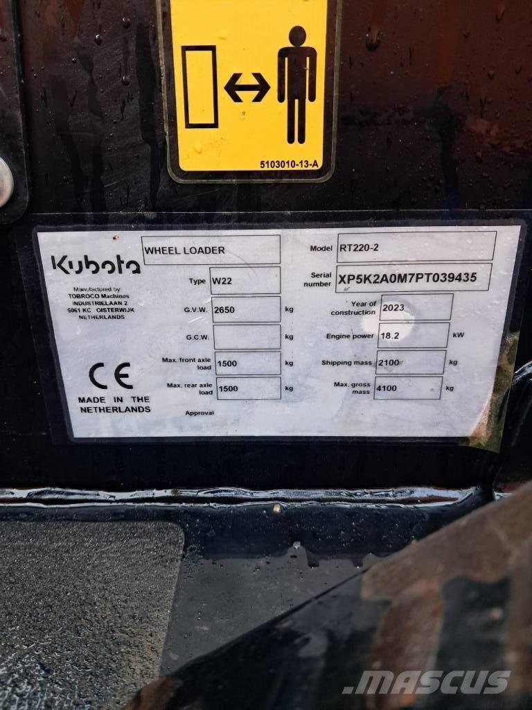 Kubota RT 220-2e Малі навантажувачі