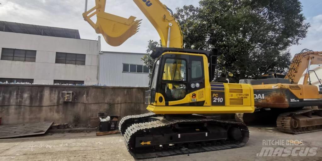 Komatsu PC 210-8 Гусеничні екскаватори