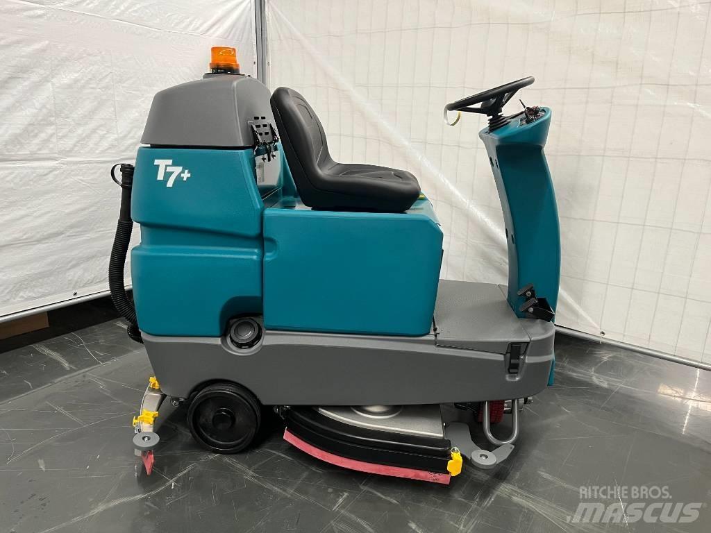 Tennant T7 Підмітальні машини
