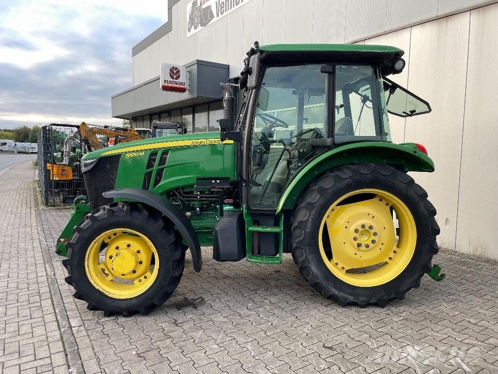 John Deere 5100 M Трактори