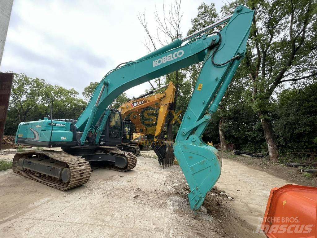 Kobelco 250 Гусеничні екскаватори