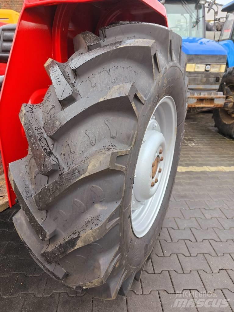 Massey Ferguson 168 Трактори