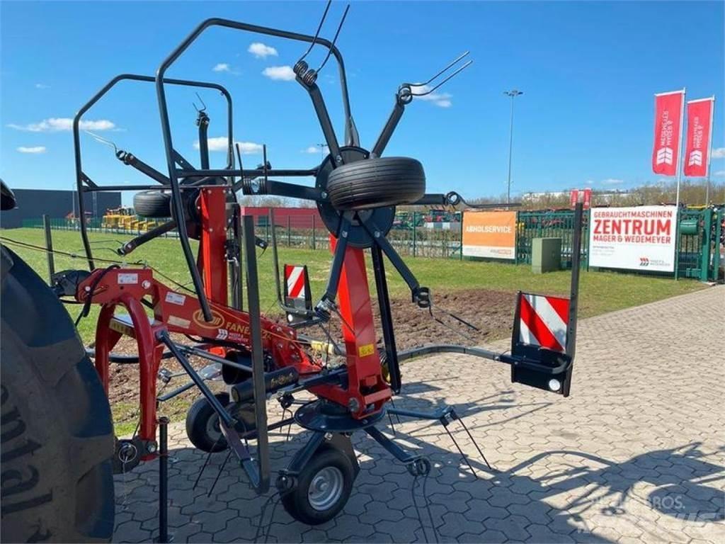 Vicon FANEX 524 Граблі і сінозворушувачі