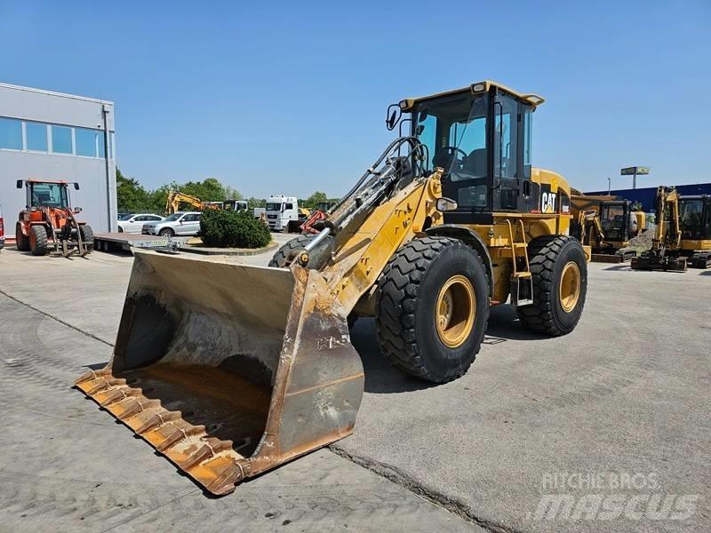 CAT 930 G Фронтальні навантажувачі