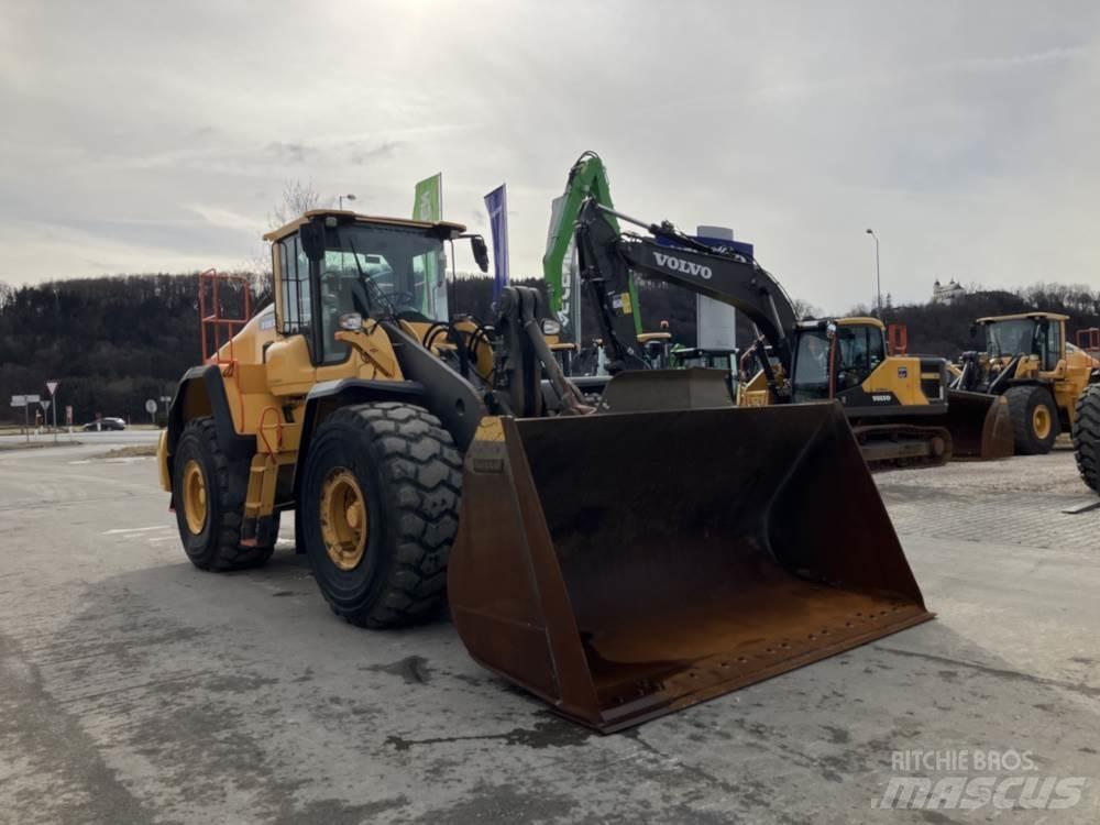Volvo L180H Фронтальні навантажувачі