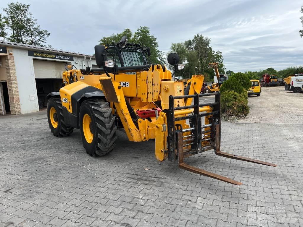 JCB 540-170 Телескопічні навантажувачі