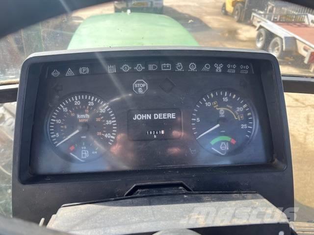 John Deere 6200 Трактори