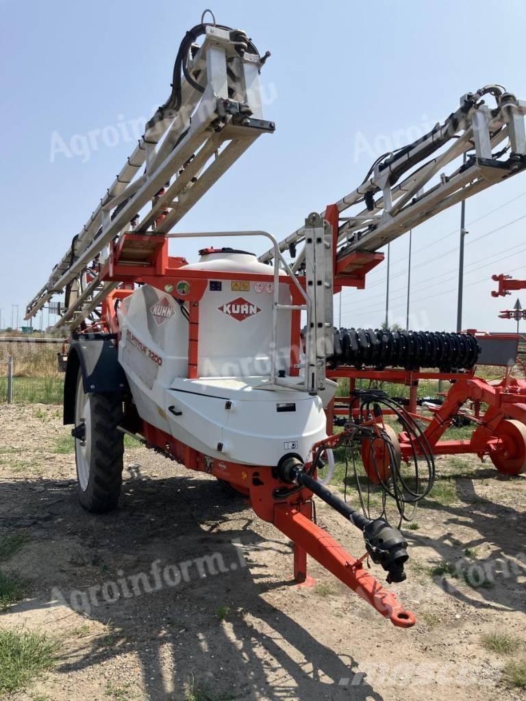 Kuhn Atlantique 3200 Причіпні обприскувачі