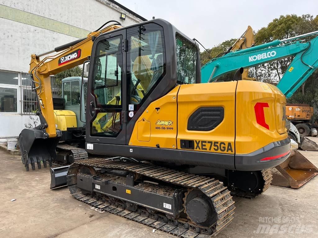 XCMG XE 75 D Середні екскаватори 7т. - 12т.