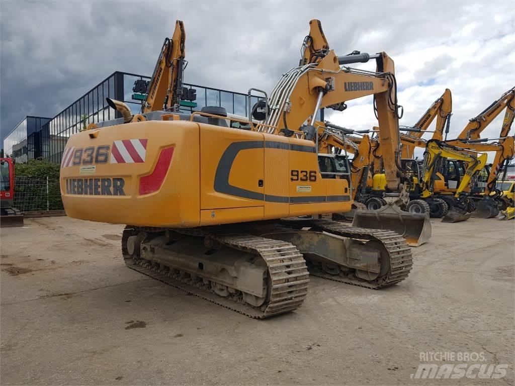 Liebherr R936 Гусеничні екскаватори