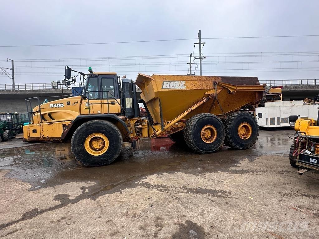 Bell B 40 D Зчленовані самоскиди