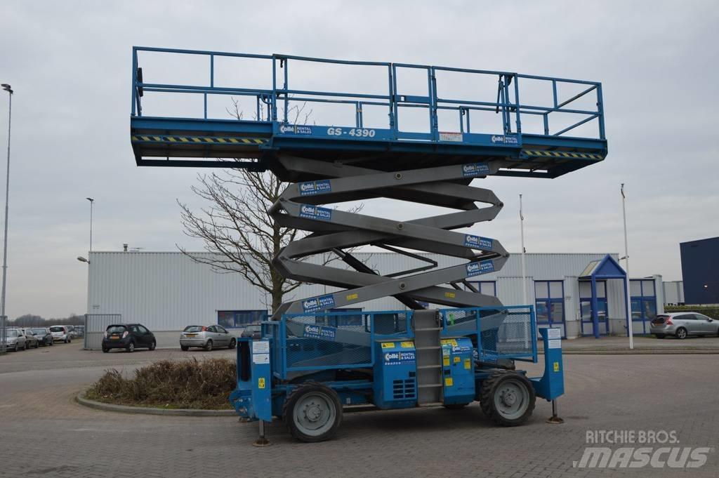 Genie GS4390RT Підйомники-ножиці