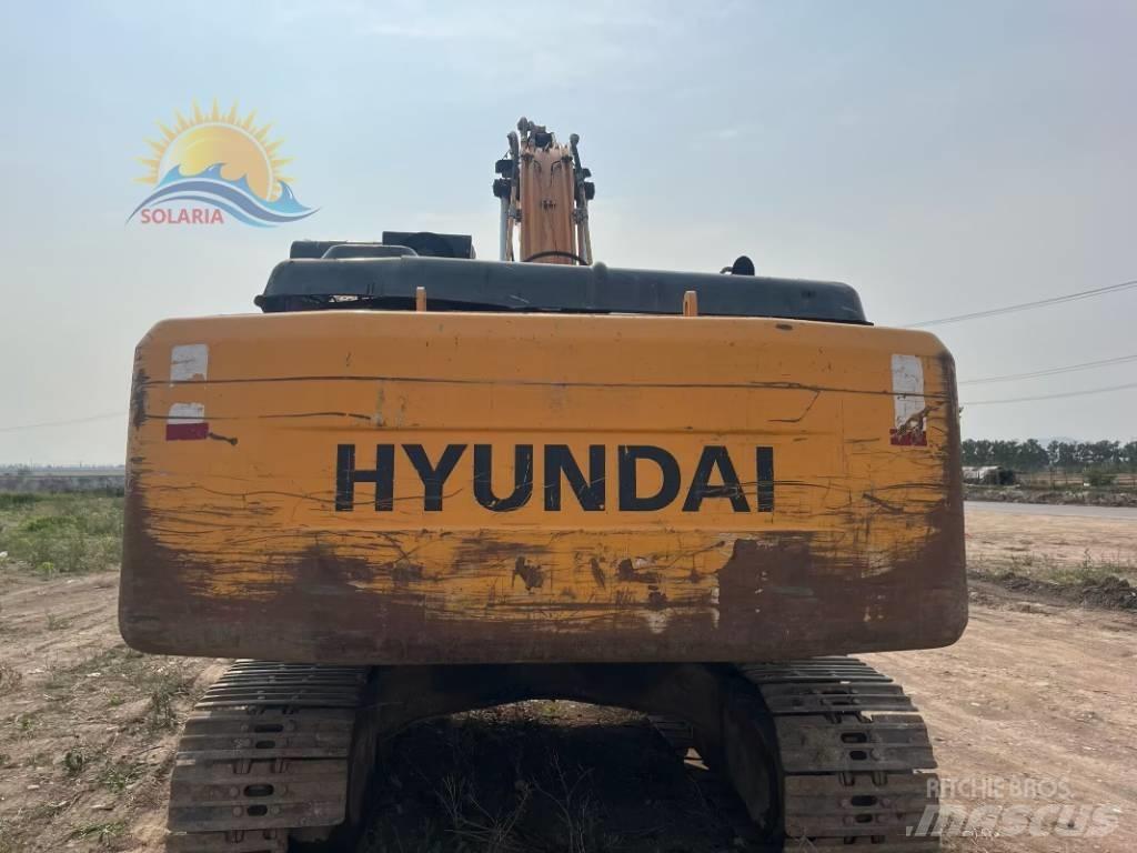 Hyundai Robex 215-7 Гусеничні екскаватори