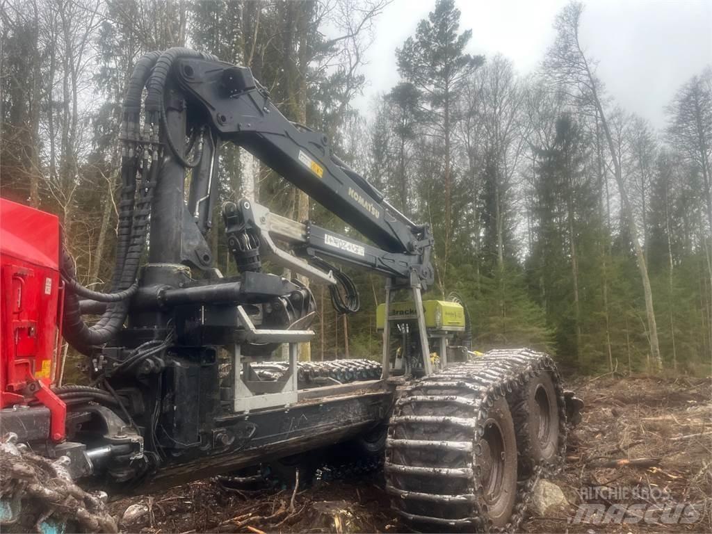 Komatsu 895 Форвардери