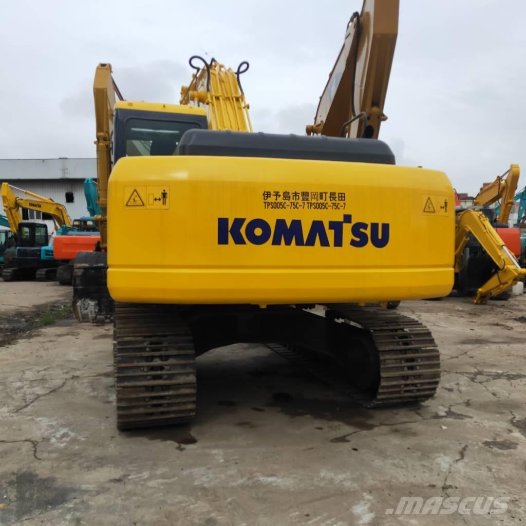 Komatsu PC200-7 Гусеничні екскаватори