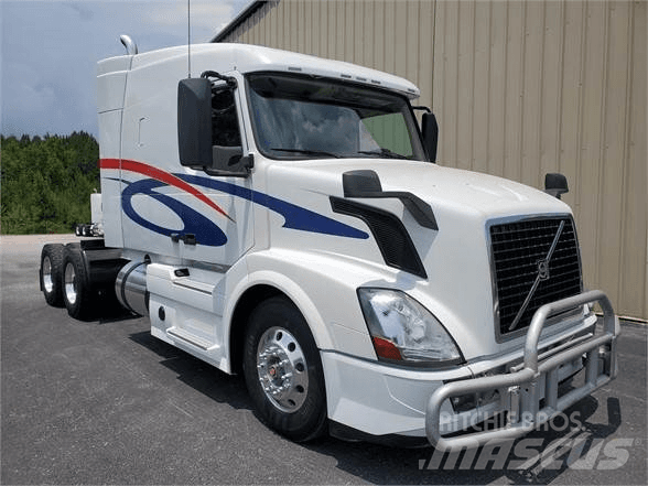 Volvo VNL64T630 Тягачі