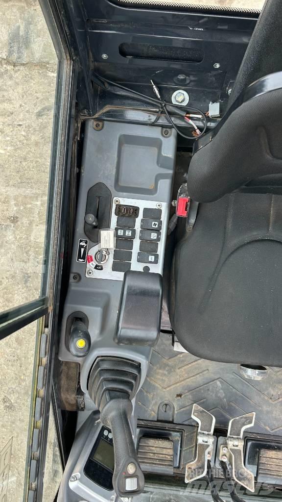 Yanmar SV17 VT Міні-екскаватори < 7т