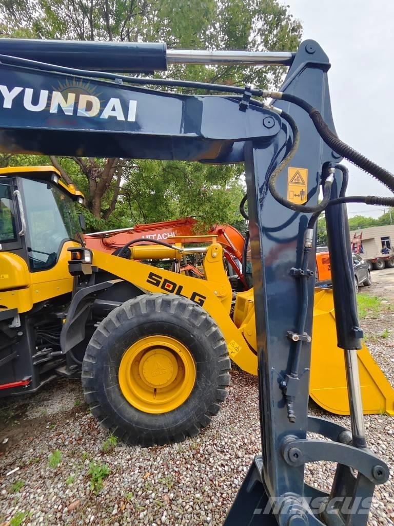 Hyundai R60W Колісні екскаватори