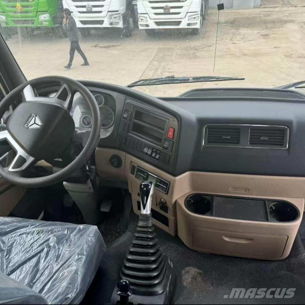 Howo 371 6x4 Тягачі