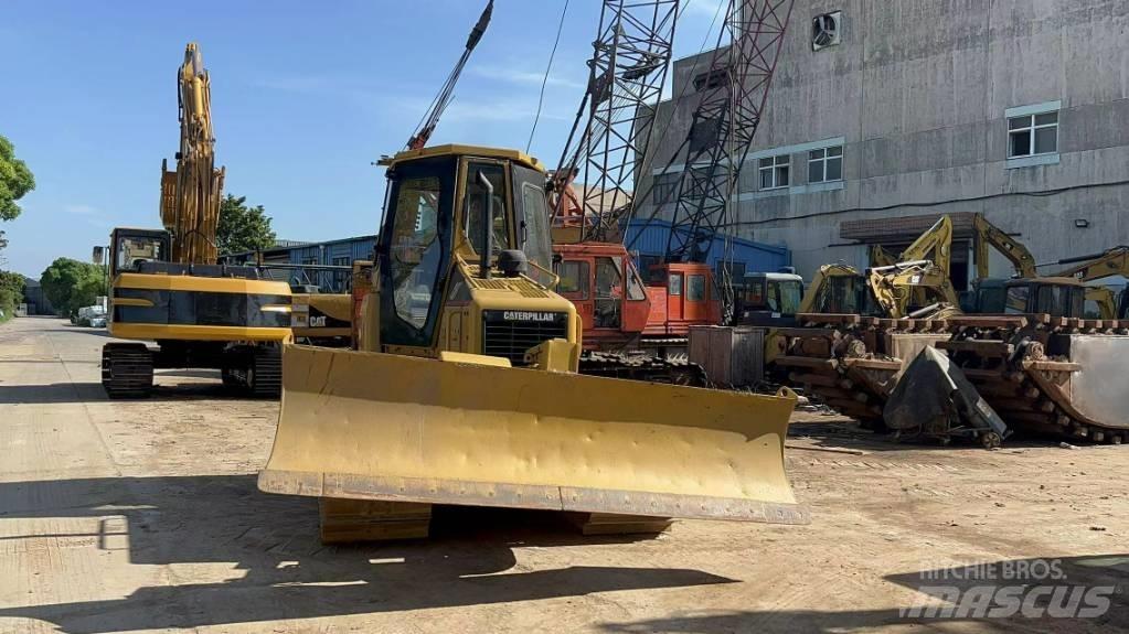 CAT D5G LGP Гусеничні бульдозери
