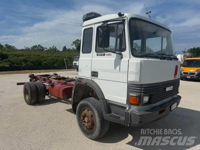 Iveco 145 Вантажівки / спеціальні