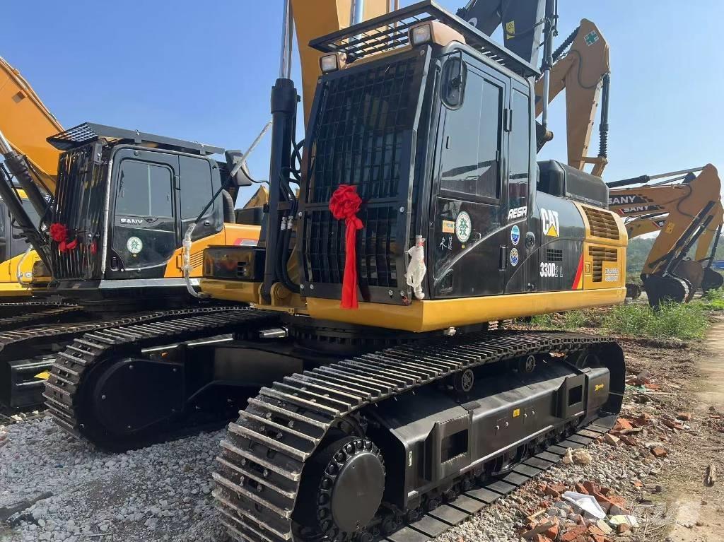 CAT 330 D Гусеничні екскаватори