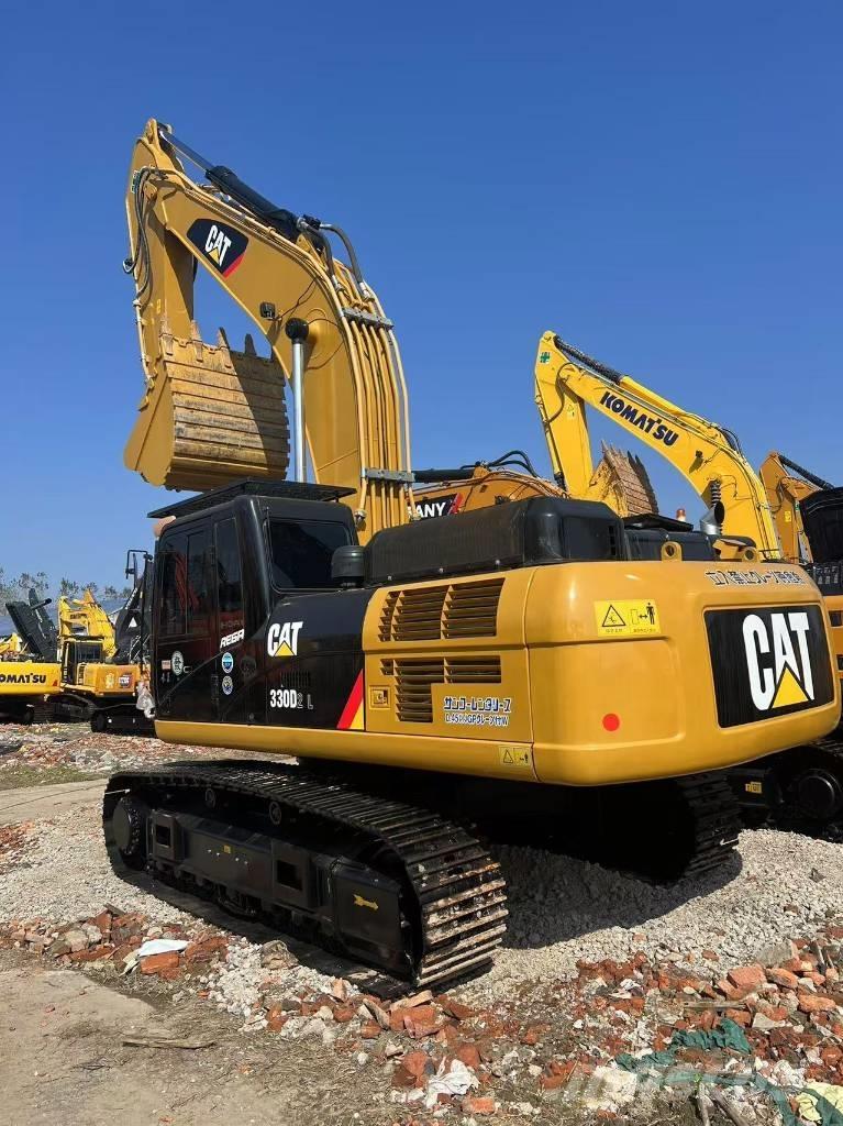 CAT 330 D Гусеничні екскаватори