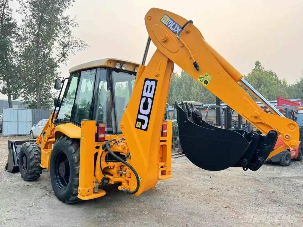 JCB 3 CX Екскаватори-навантажувачі