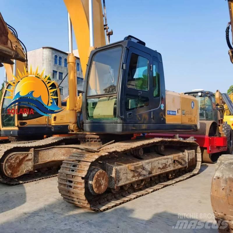 Hyundai 305lc-7 Гусеничні екскаватори