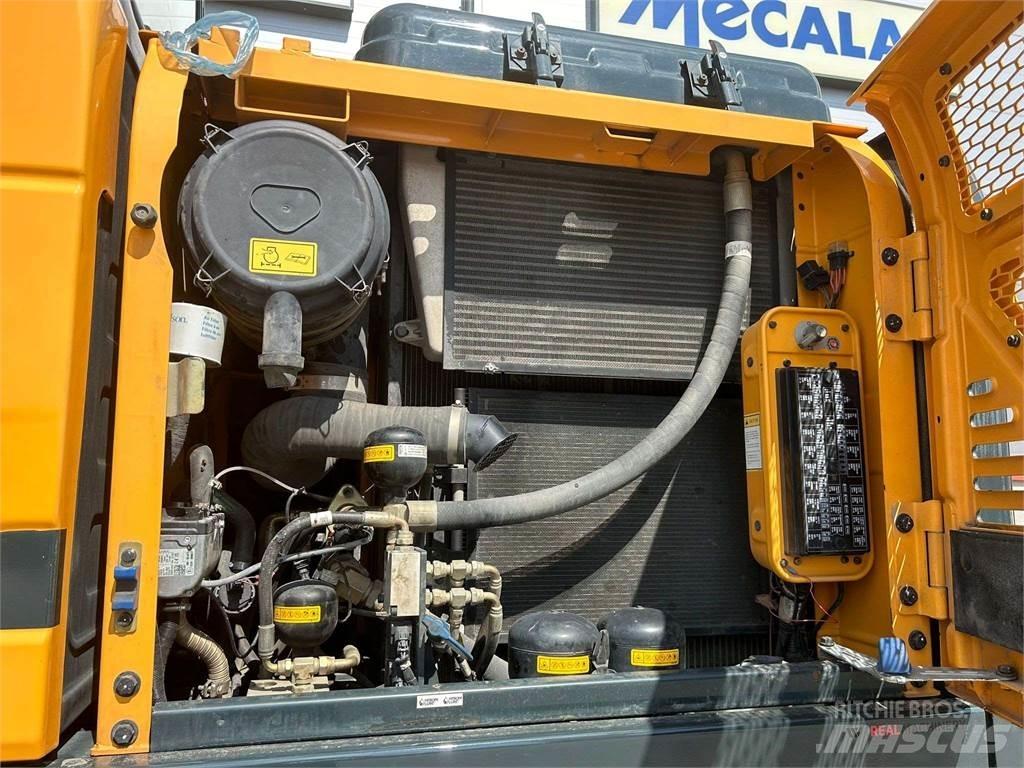 Hyundai HW160 Колісні екскаватори