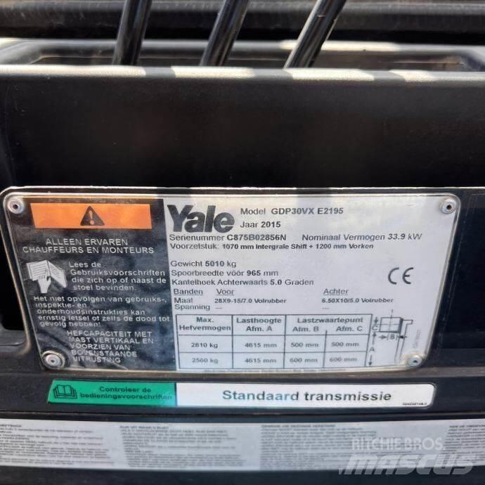 Yale GDP30VX Дизельні навантажувачі