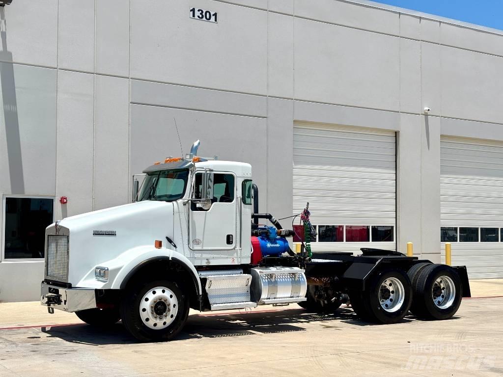 Kenworth T 800 Тягачі