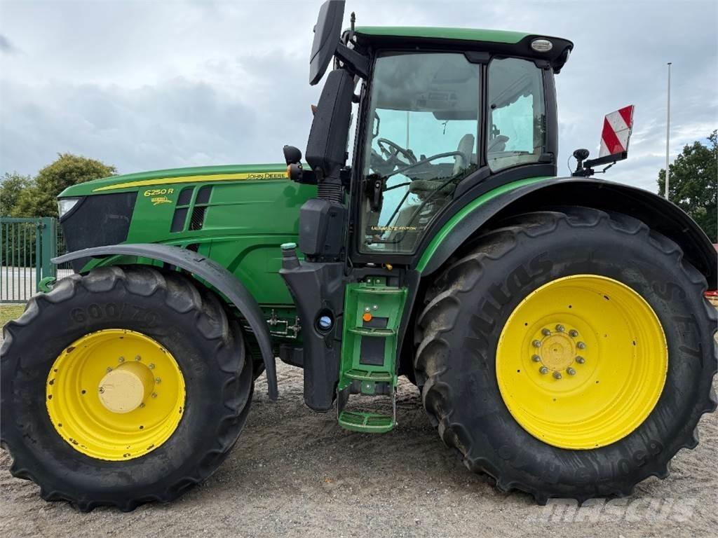 John Deere 6250R Сільгосптехніка - Інші