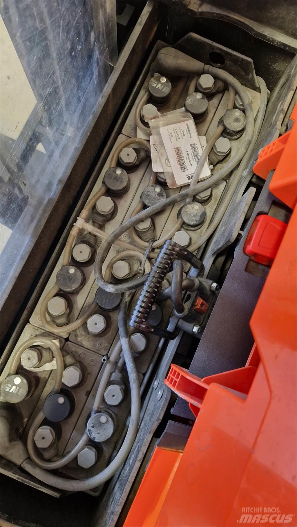 BT SWE200D Ручний візок