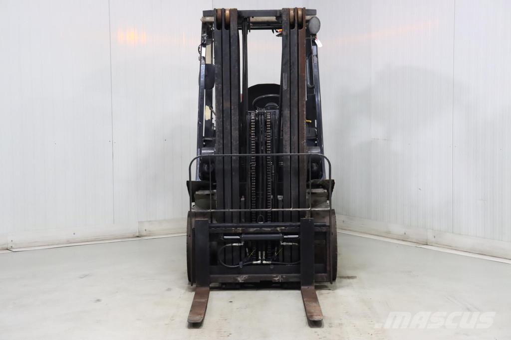 Nissan U1D2A20LQ Газові навантажувачі