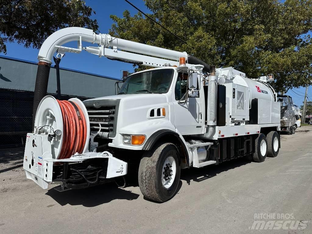 Sterling L 7500 Комбі/Вакуумні вантажівки