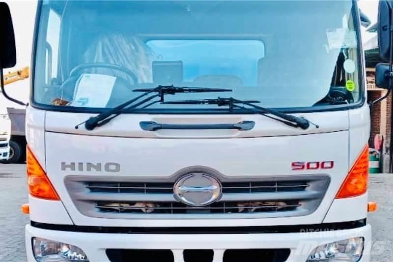 Hino 500 1326 Вантажівки / спеціальні
