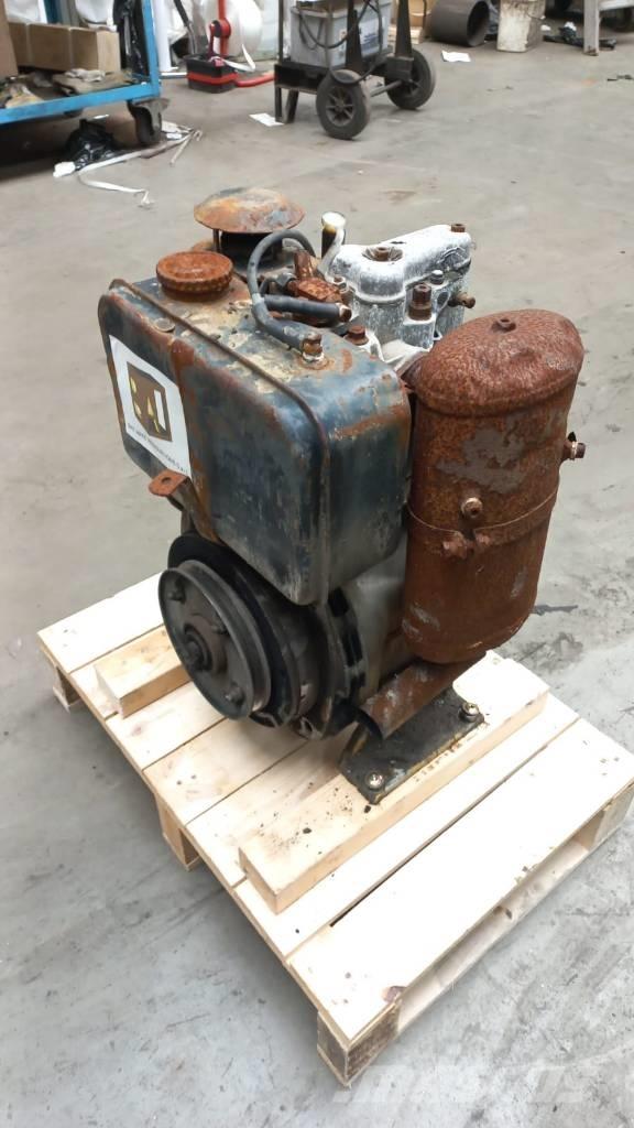 Hatz ES75 Двигуни