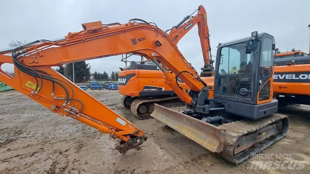 Doosan DX 85 R-3 Середні екскаватори 7т. - 12т.