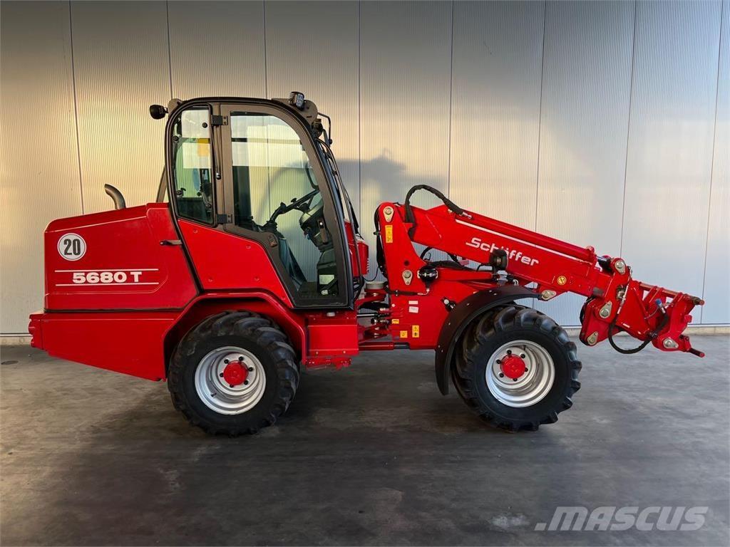 Schäffer 5680 T Фронтальні навантажувачі